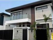 5BR Brandnew Modern House for Sale in Tahanan Village,...