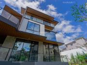 5BR Corner McKinley Hill Village House For Sale