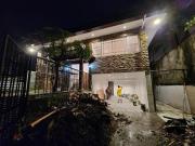 5BR House and Lot for Rent at White Plains, Quezon City,...