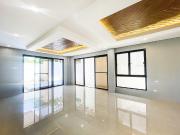 5BR House in Bf Homes, Parañaque City, Bf Northwest
