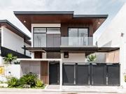 5BR Modern House & Lot FOR SALE at BF West Executive...