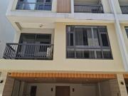 5BR Townhouse for Rent in Paranaque City *Brgy. Tambo