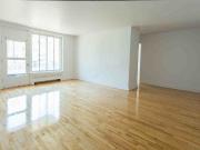 6001 6101 6151 Chemin de la Côte Saint Luc 1 Bedroom...