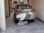 600 Sq.Yards Bungalow Available For Rent For Commercial...