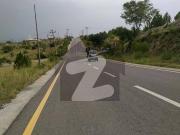 600 Sq Yards Corner And Park Face Plot For Sale. On Both...