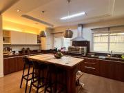 600 sqm 5BR House for Rent in Ayala Alabang Village,...