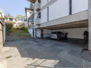 398 Área Útil Casa Alugar, 5 Dormitórios localizado em...
