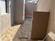 120 Área Útil Casa Alugar, 2 Dormitórios localizado em...