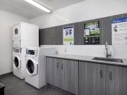 60401938 45 Forty Second St