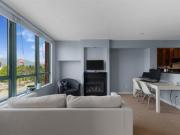 604 55 Alexander Street