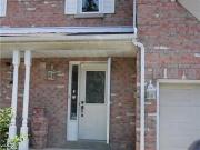 6050 Bidwell Trail 38 Mississauga ON L5V 2C3 3 Bedroom...