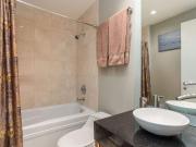 605 628 KINGHORNE MEWS, Vancouver, BC V6Z 3H6 Condo For...