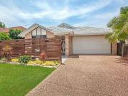 60 Bayswater Avenue, Varsity Lakes, QLD 4227