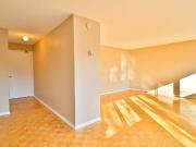 60 MacLaren Street Studio Apartment for Rent at 60...