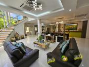 60m Las Terrazas 6 Bedroom House for Sale in Ma a