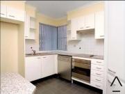 2 Bedroom Beachside Bliss with Parking! 2 Bedroom Beachside Bliss with Parking!