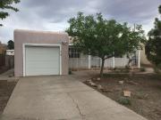 612 W Monroe St SE, Albuquerque, NM 87108