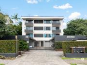 6/136 Oxlade Drive, New Farm QLD 4005 Apartment For Rent...