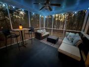 61398037 100 Waterton Way #NA