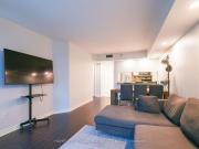 613 38 ELM Street, Toronto | Leased, C12540 | Condos. Ca