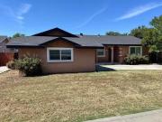 61533054 1105 W Downs St