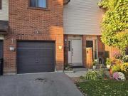 61 Collins Crescent, Brampton, ON, L6V 3N1 townhouse for...
