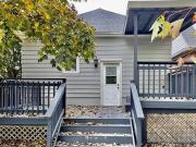 61 East 24th Street 2 Hamilton ON L8V 2X8 2 Bedroom...