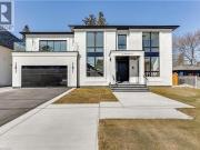 61 Floresta Court, Ancaster, ON, L9G 1R6 house for sale...