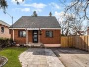 61 Holmstead Avenue 30003 Toronto ON M4B 1T3 4 Bedroom...