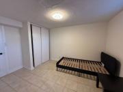 61 Jeffcoat Drive #Lower