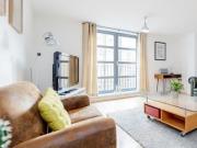 61 Northbank Road, London, E17 4JZ, United Kingdom | 2...