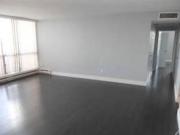 61 Richview Road 511 Toronto ON M9A 4M8 3 Bedroom Condo...