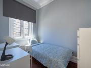 621260 Quarto com cama de solteiro em.