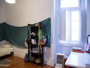 62306 Quarto com cama de solteiro em.