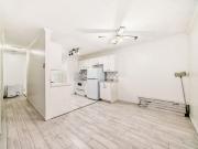 626 2 Avenue NE 205 Calgary, AB T2E 0E8