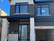 629 Knotridge St Ottawa ON K1W 0N7 3 Bedroom House for...
