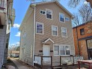 629 Oak Street SE
