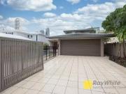 62 Amalfi Drive, Surfers Paradise, QLD 4217