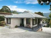 62 New Mt Pleasant Rd, Mount Pleasant House for rent...
