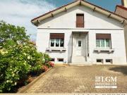 63270 Vic Le Comte secteur Longues, Maison familiale des...