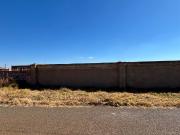 633 m² Land available in Villa Liza