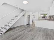 6/34 Stanhill Drive, Surfers Paradise, QLD 4217