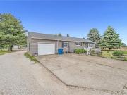 6395 Easton St NE, Louisville, OH 44641