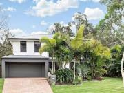 63 Cobb And Co Drive, Oxenford, QLD 4210