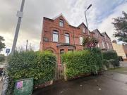 63 College Park Avenue