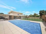 63 Kirra Place, Carindale, QLD 4152