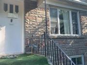 63 Steeles Avenue, Toronto, ON, M2M 3Y3 house for lease...