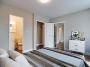 640 Roselawn Ave. 1 Bedroom Apartment for Rent at 640...