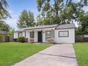 6410 Hartwick Rd, Houston, TX 77016
