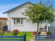 64 Mc Dougall Street, Geelong West VIC 3218 House For Rent.